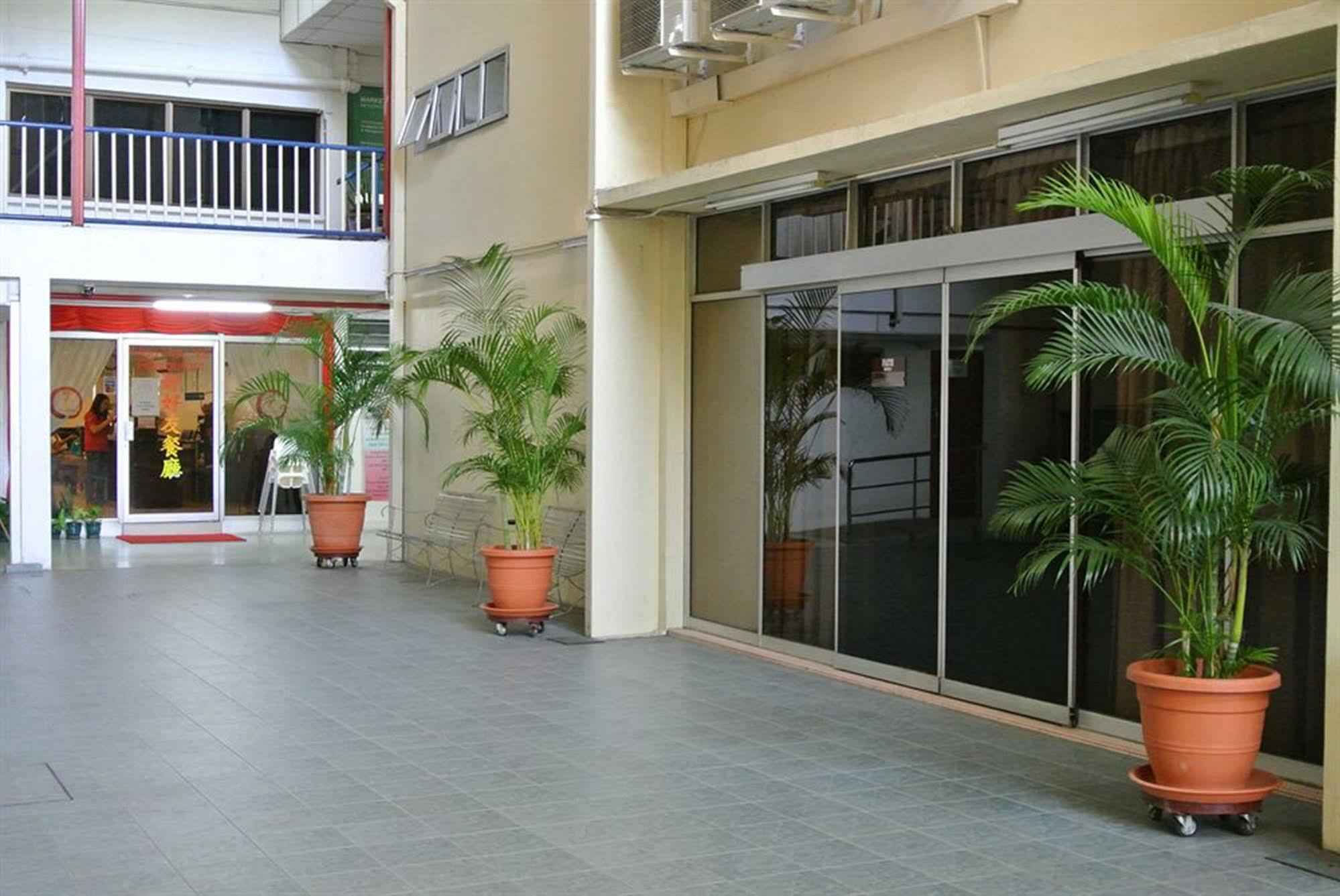 A Pousada Ymca Penang George Town Exterior foto
